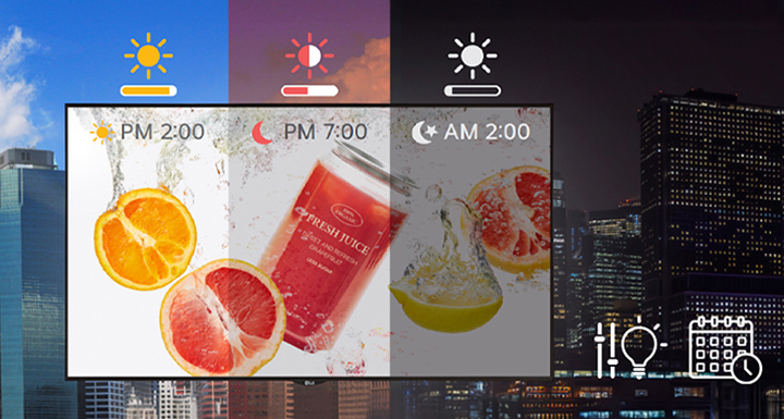 Over time, the signage brightness adapts to changes in external lighting. Users have the option to adjust it for increased brightness in strong sunlight and decreased brightness in darker conditions.